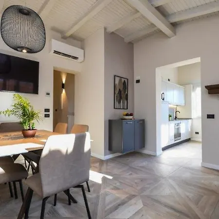 Madali And ホテル *