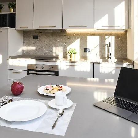 Madali And ホテル *